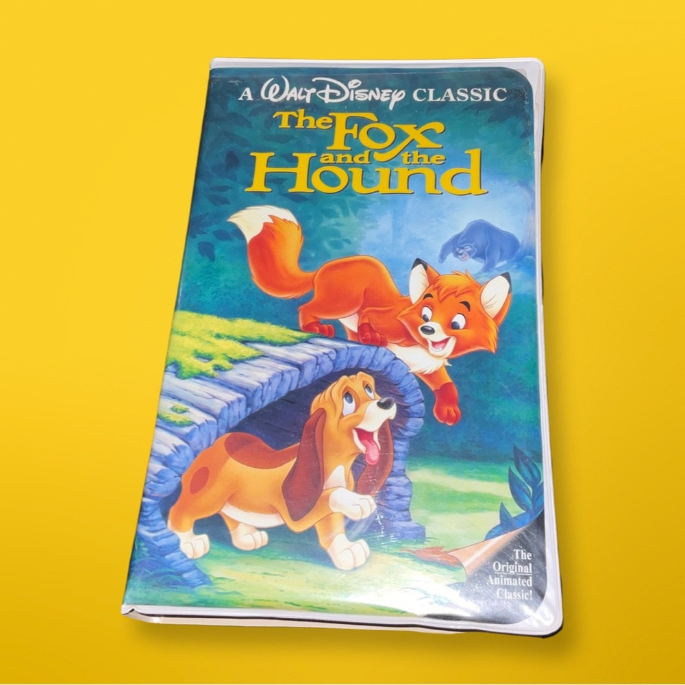 Walt Disney’s The Fox and the Hound Black Diamond VHS Tape